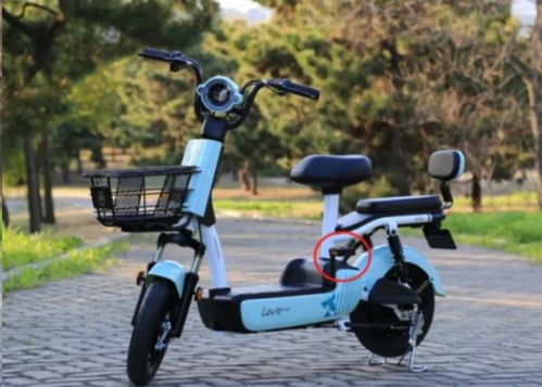 電動車腳蹬太礙事,商家卻不給拆 我們真沒這個權力