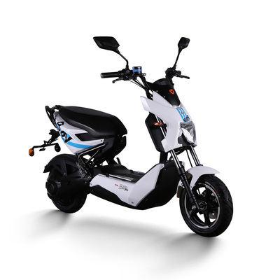 向導網雅迪電動車專賣店·買好車找代凱